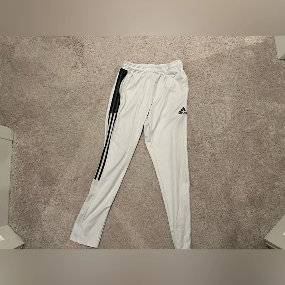Adidas Tiro sweatpants - Picture 1 of 2